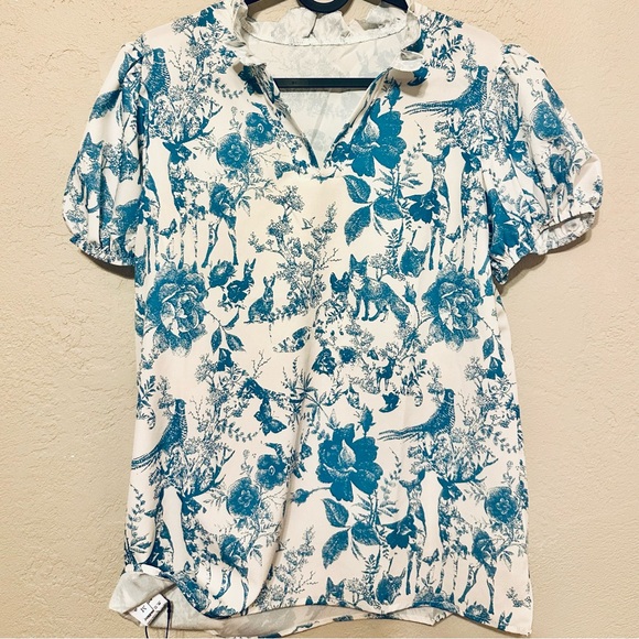 Cherry Betty Toile Floral Blue Top size Medium NWT - Picture 9 of 10